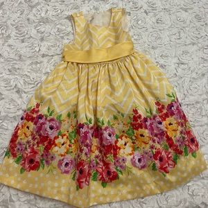 Gorgeous floral girls dress